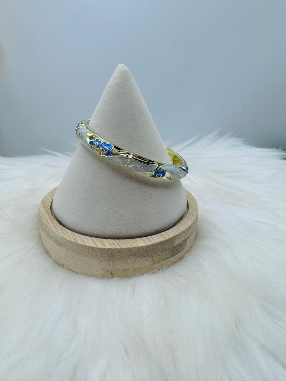 Gold Tone Blue Floral Enamel Bangle Bracelet – Elegant, Hinged Clasp